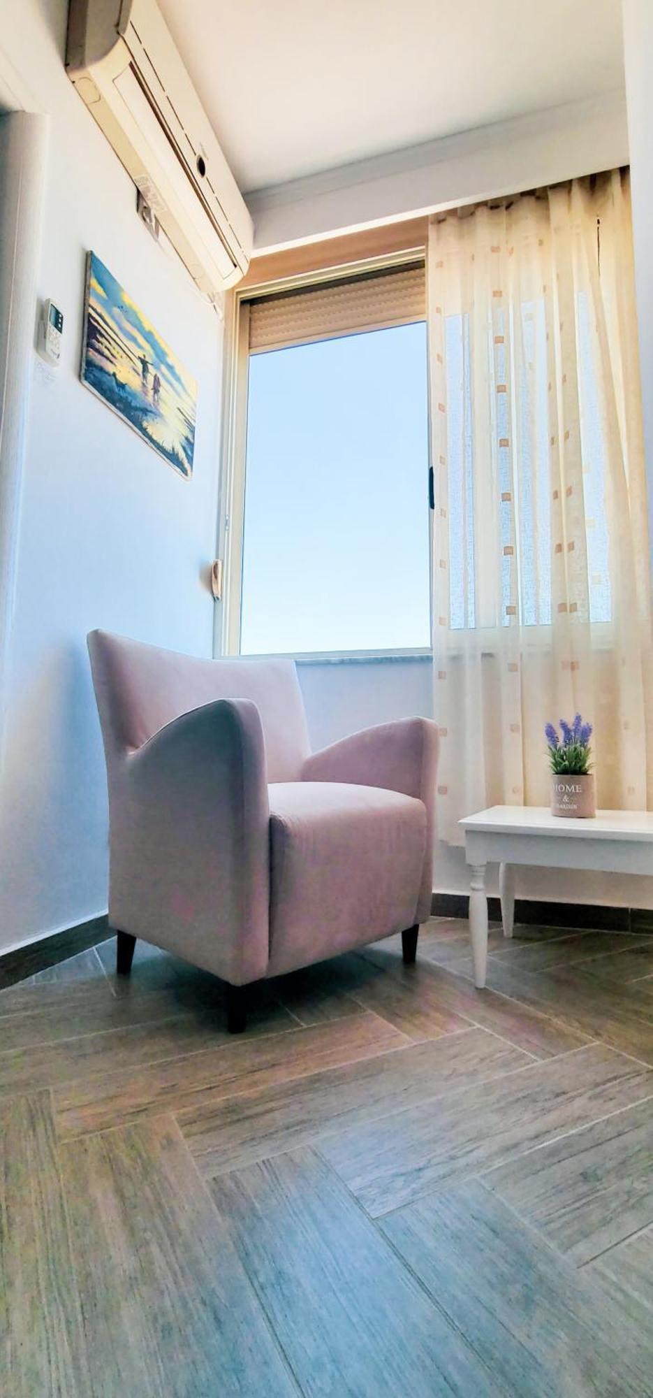 Apolonia Seaside Apartment Durres